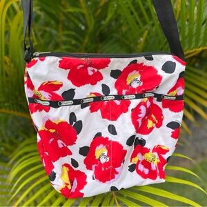 NWOT LeSportSac Floral Crossbody Bag